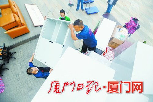廈門家政服務需求激增，保潔、空調(diào)清洗與長途搬家業(yè)務繁忙